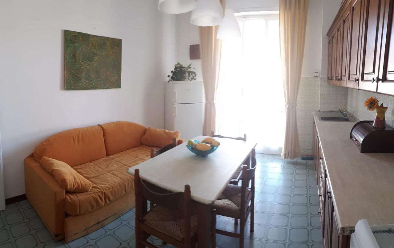 Vreni Lodge Finale Ligure Eksteriør bilde